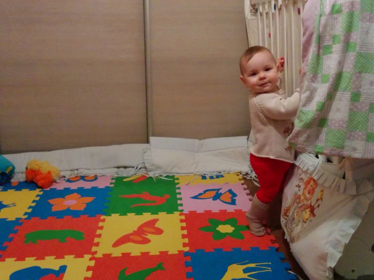 Маше 11 месяцев???