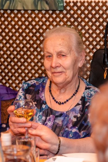 Любимой бабушке и прабабушке 85 лет!