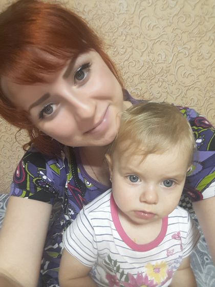 Прокололи ушки😊
