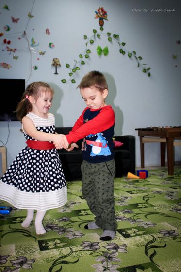 Кому-то сегодня 1 месяц... и 3 года)))))