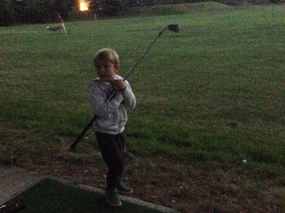 Продолжаем приобщать ребенка к спорту - гольф